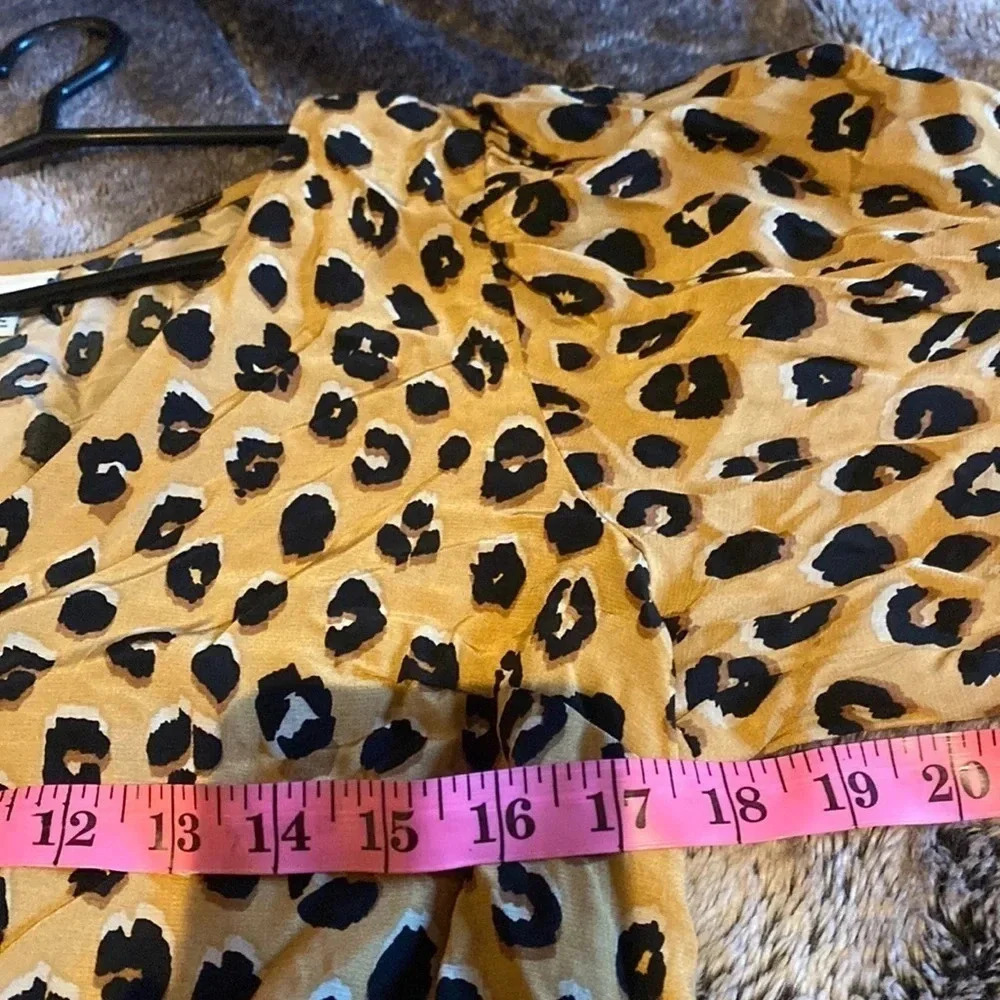 A new day vintage Leopard print Elegant long sleeves V-neck blouse Sz L - Picture 6 of 14